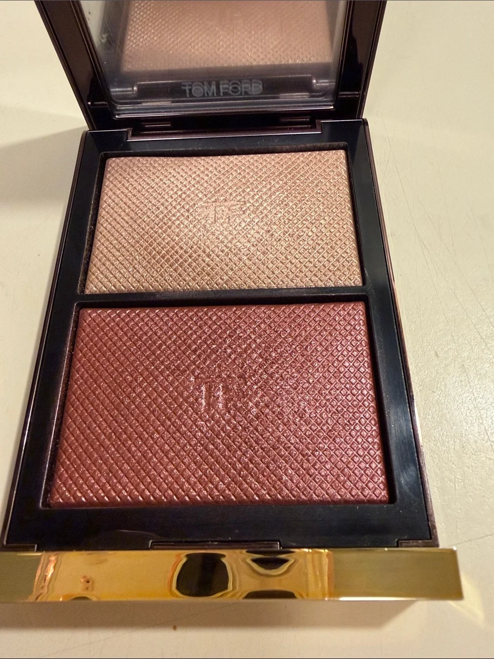 Tom Ford skin illuminating power duo Incandescent 07